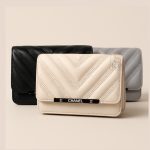 کیف پاسپورتی چنل (1401)