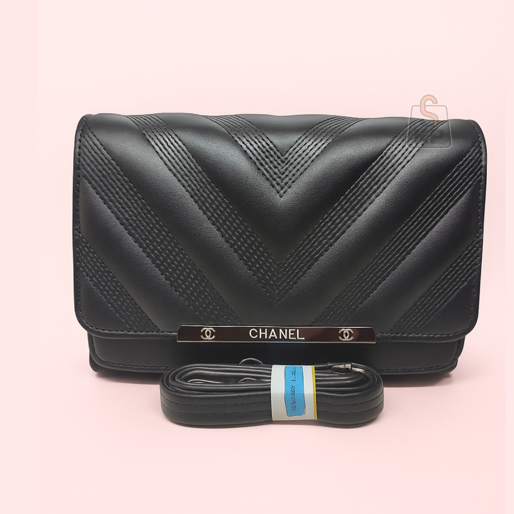 کیف پاسپورتی چنل (1401)